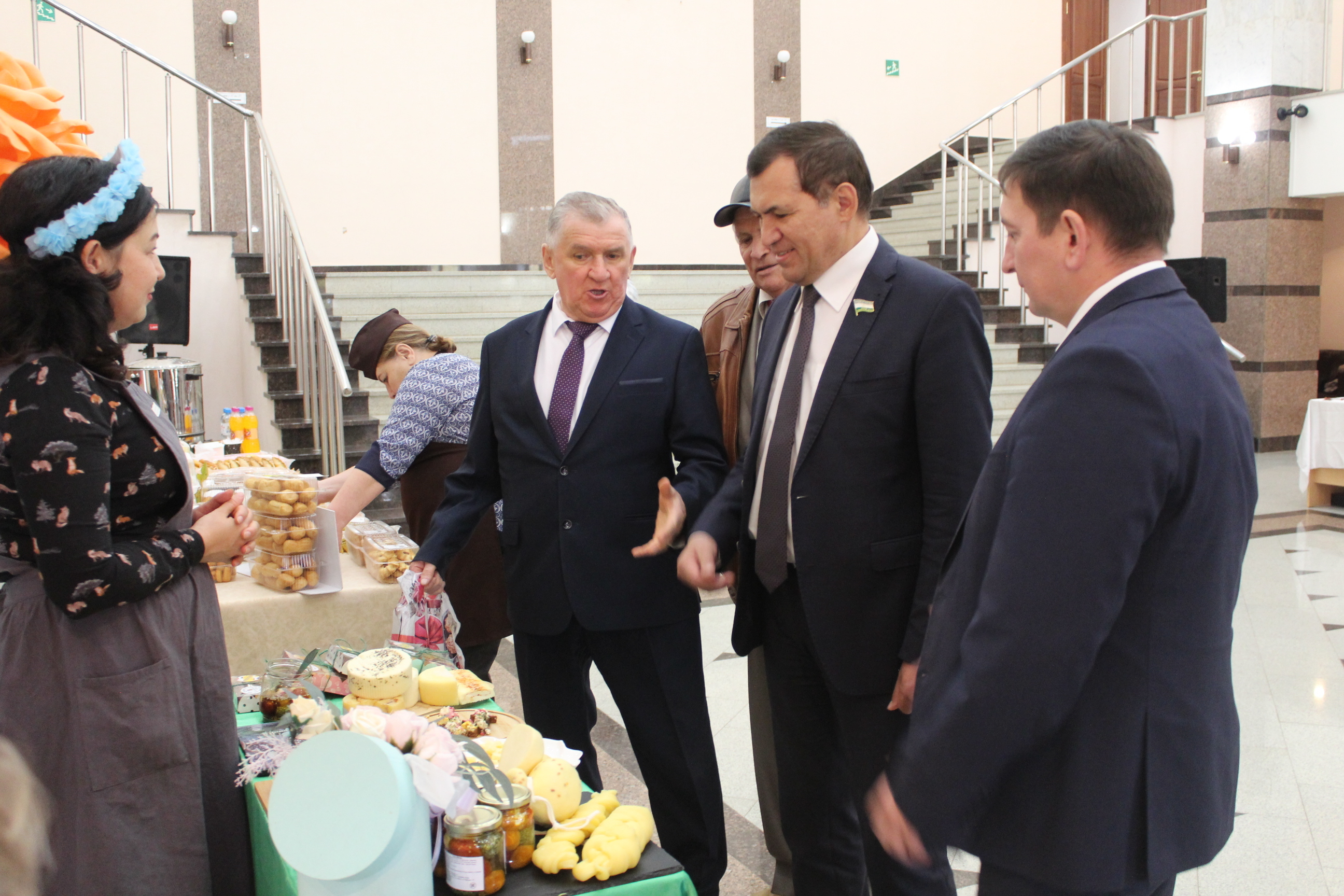 Ауырғазы районында Өлкәндәр көнө сағыу байрамға әйләнде