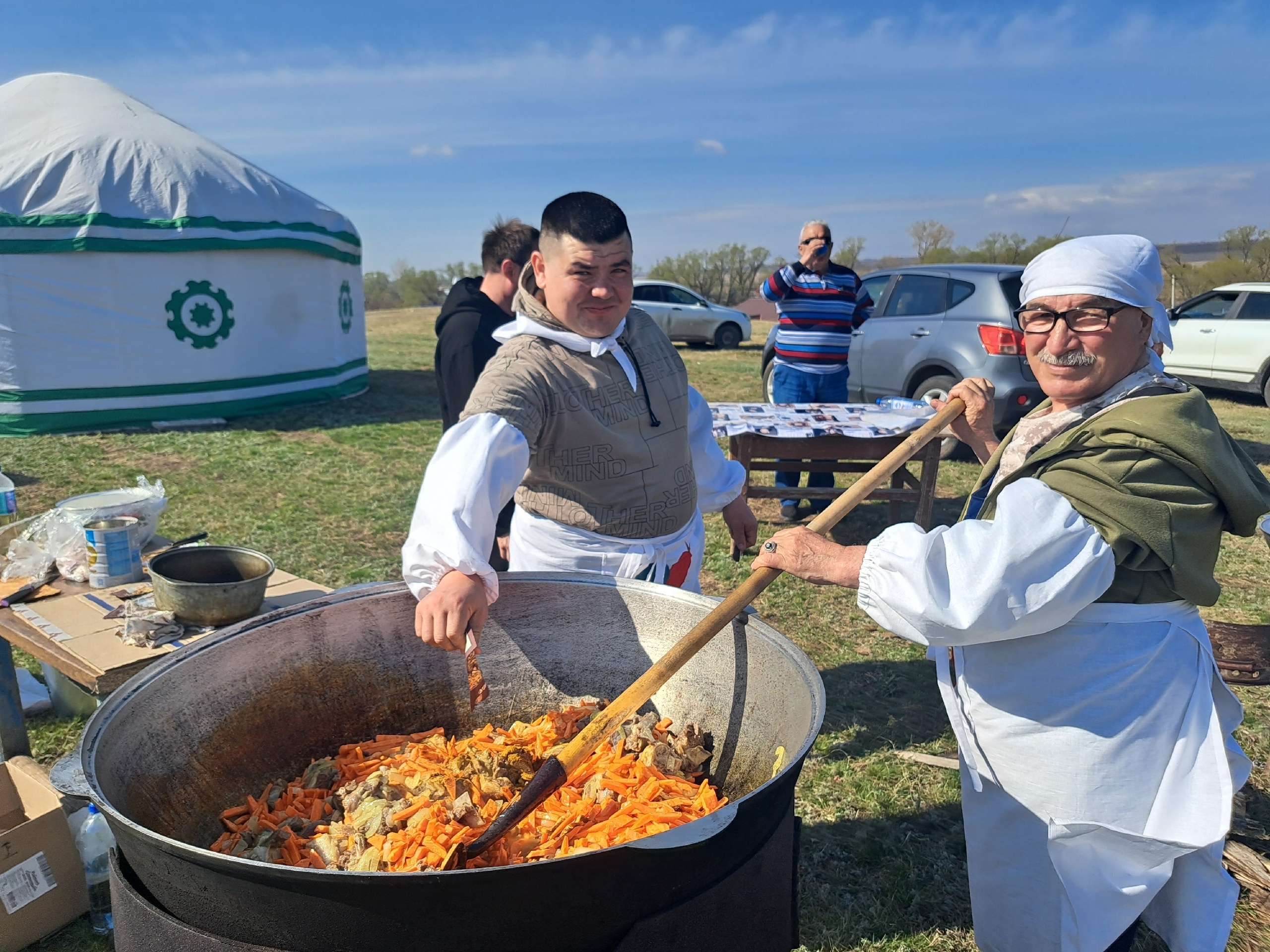 Халыҡ уйындары - беҙҙең иң ҡиммәтле мираҫтарыбыҙҙың береһе