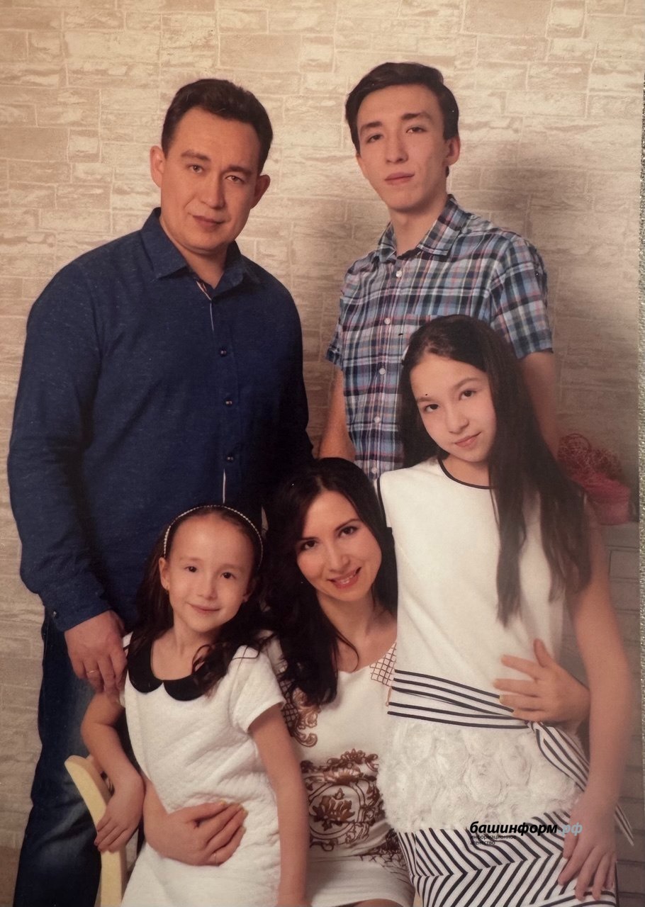 Өфөнән күп балалы әсәй-психолог «Семья под ключ» проектын башлап ебәрҙе