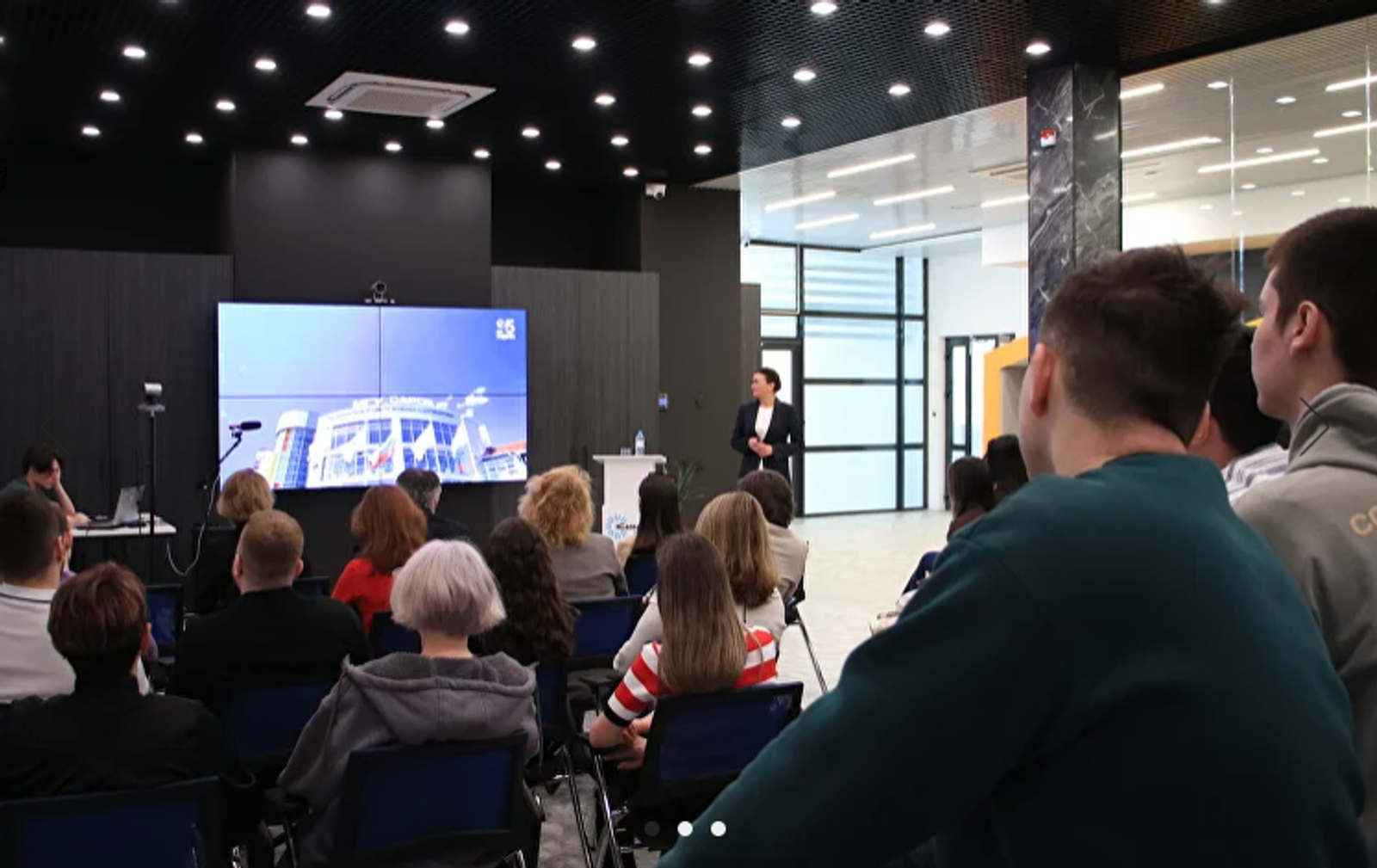 Өфөлә Фәнни-белем биреү үҙәге Лекторийында фәнни бренд уңышы сере асылды