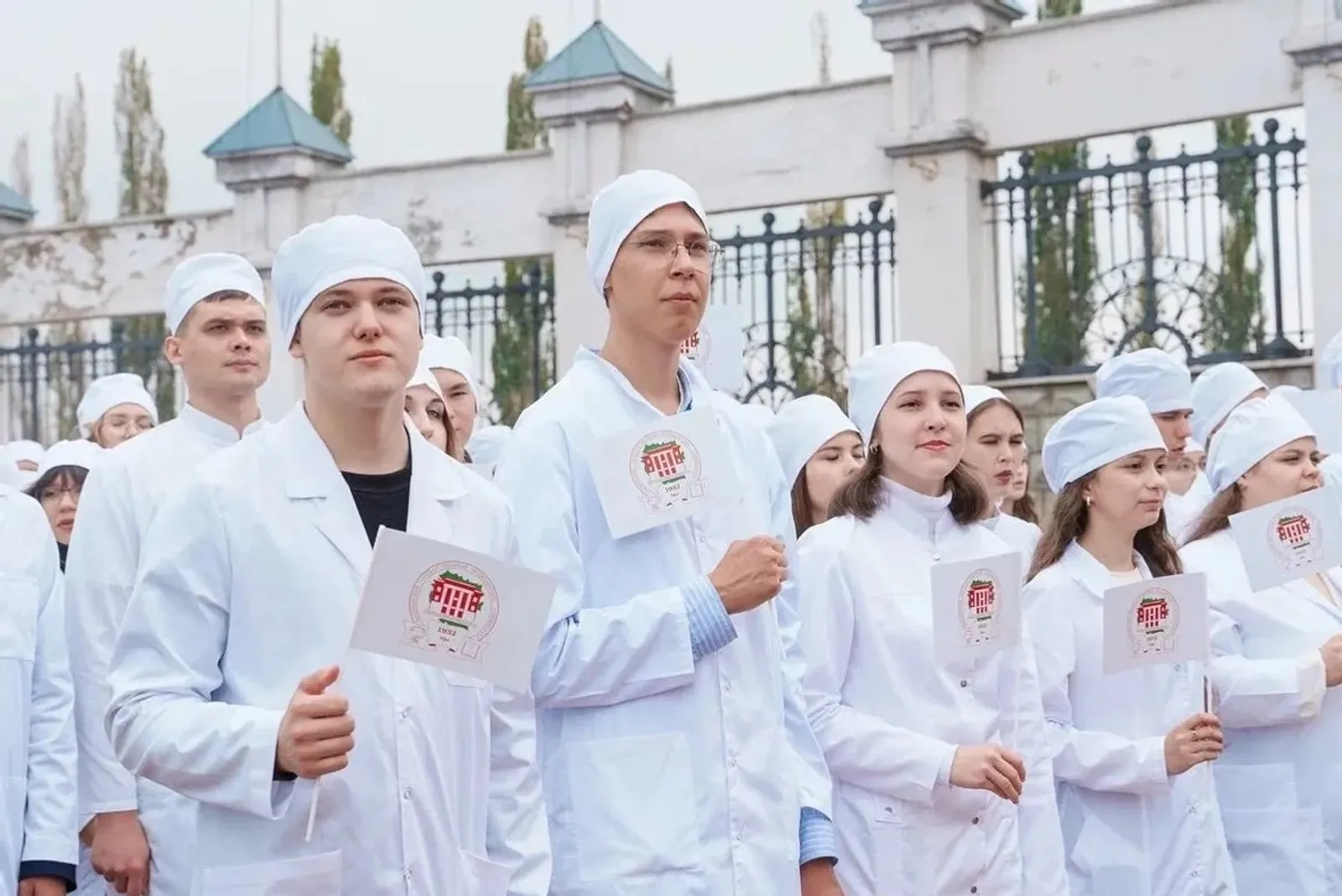 Кампус резиденты медицина өлкәһенә иҡтисадсылар әҙерләйәсәк