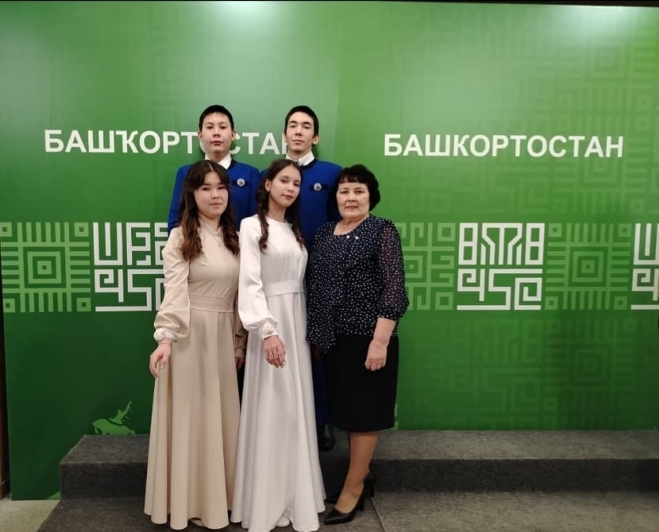 Ауырғазы районы "шайморатовсылары" Өфөлә балда ҡатнашты