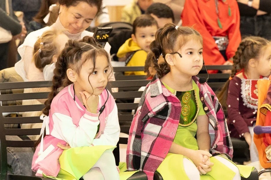 Өфөлә Башҡорт теле көнөн байрам иттеләр