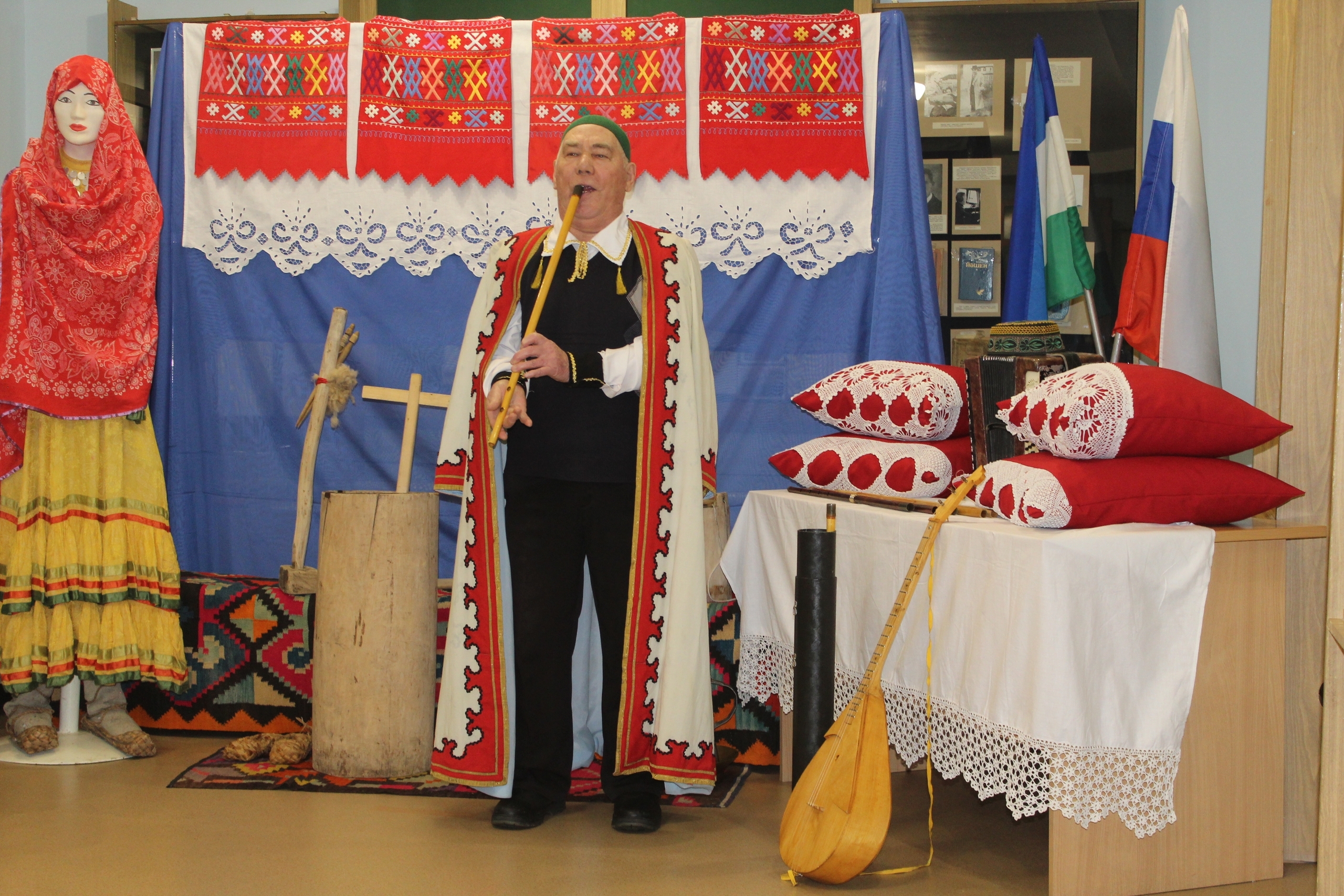 Ауырғазы районының тыуған яҡты өйрәнеү музейында Башҡорт теле көнө билдәләнде