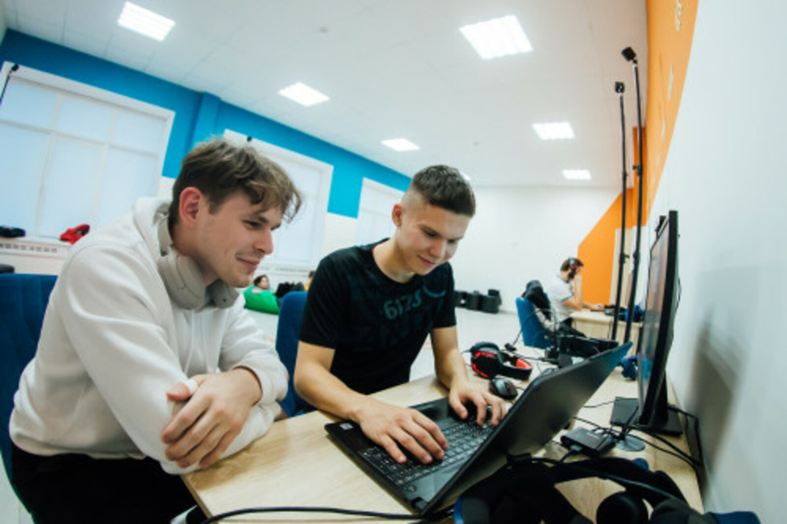 Өфө студенттар кампусы фиджитал-спортты үҫтереүгә грант алды