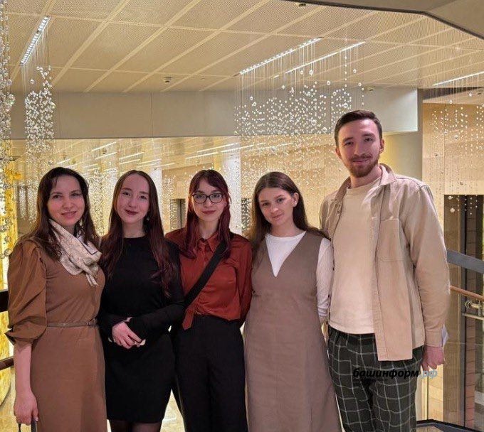 Өфөнән күп балалы әсәй-психолог «Семья под ключ» проектын башлап ебәрҙе