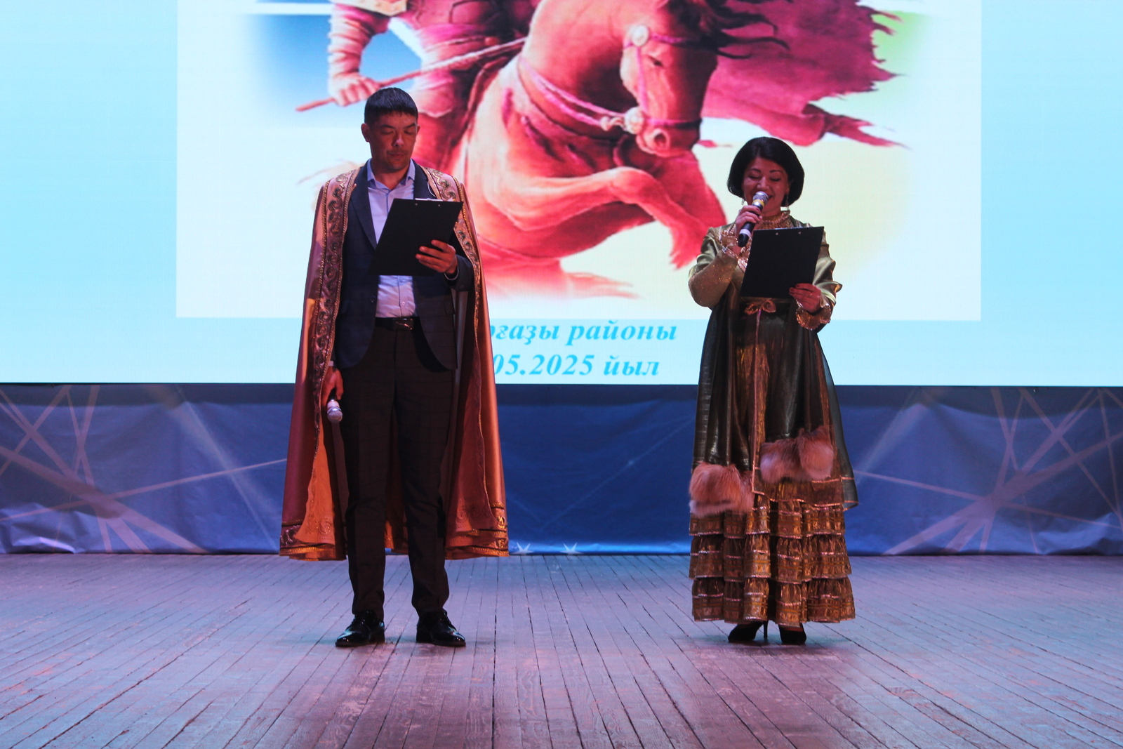 Ауырғазы районына йәш сәсәндәр йыйылды