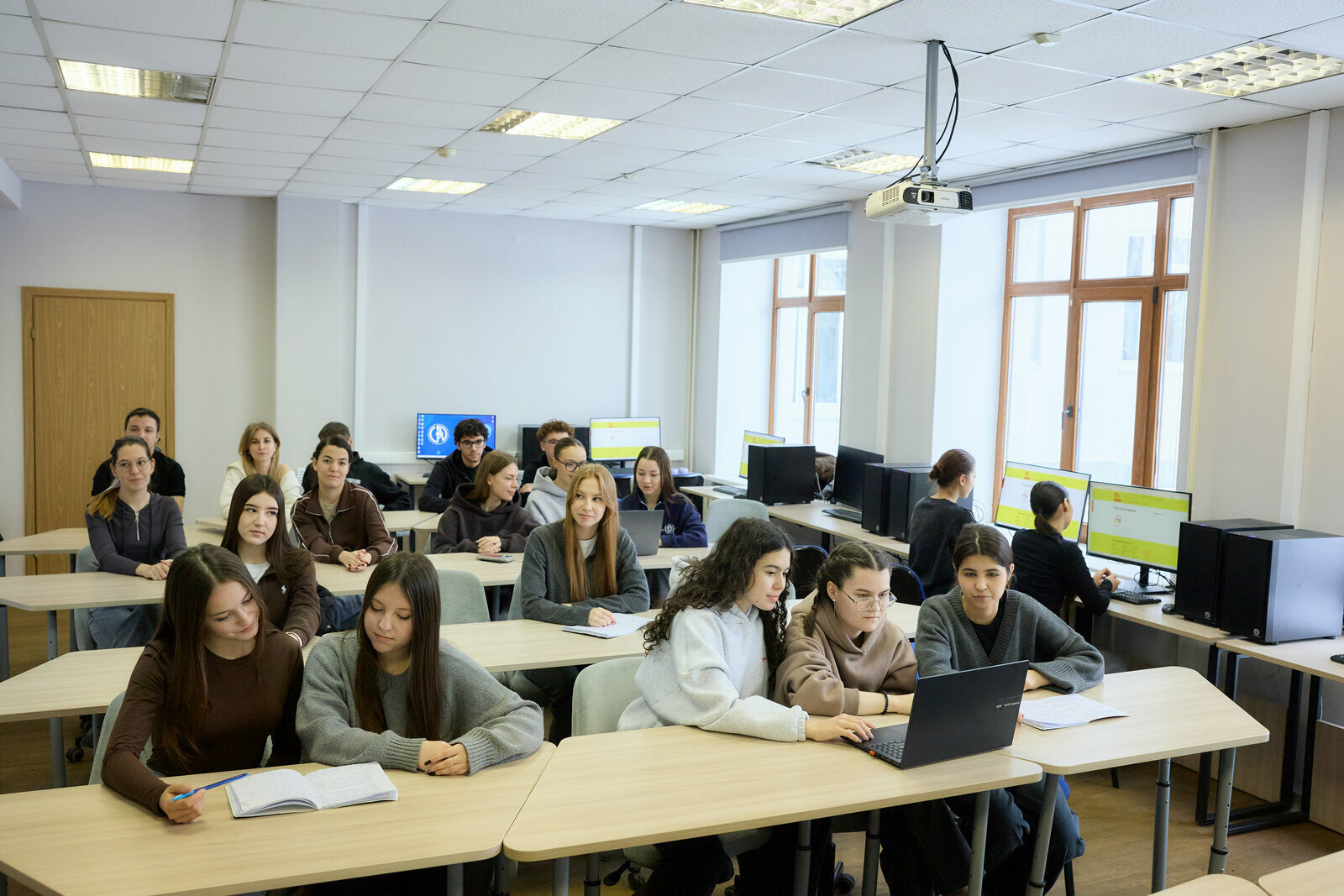 Өфөнөң вуз-ара кампус резиденты мультивендорлы ИТ-лаборатория асты