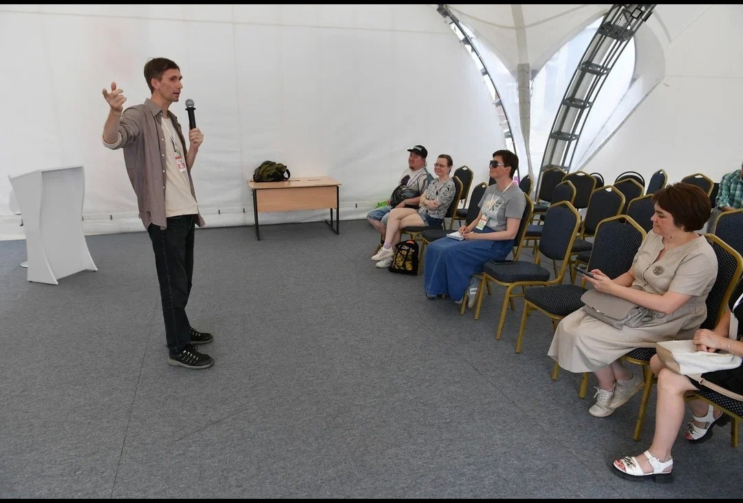 Кот в ведре и другие животные: писатель-натуралист С.Востоков рассмешил гостей