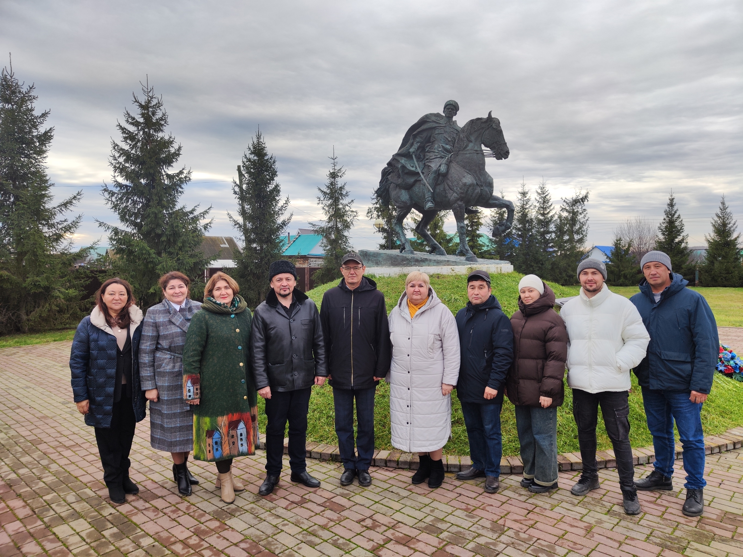 Ауырғазылар - легендар генерал тыуған ерендә