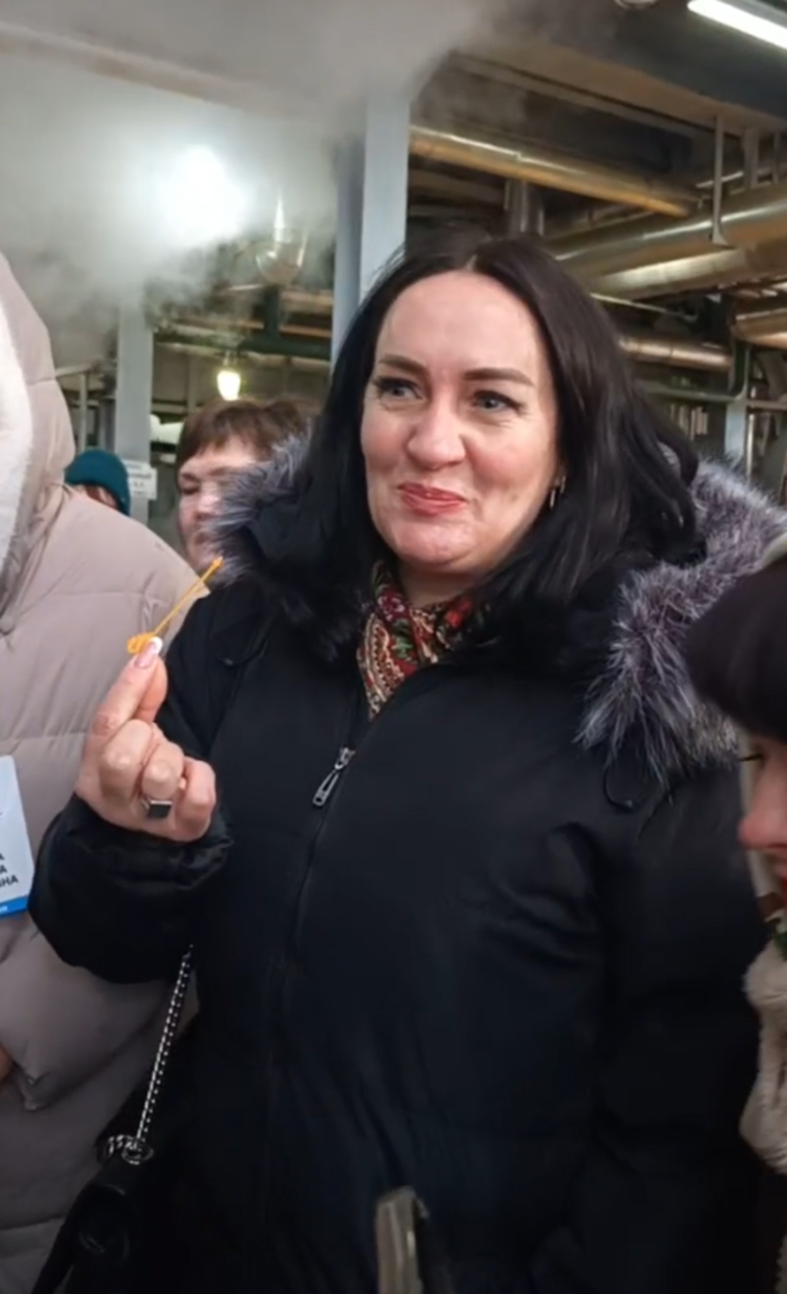 Ҡырым ҡунағы "Бәләкәй Тыуған ил – Рәсәй көсө" форумында башҡорт майын баһаланы